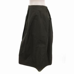 miumiu フレアスカート ひざ丈 タック入り 38 M カーキ
