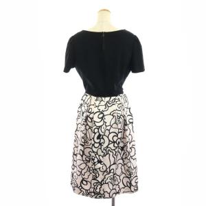 TO BE CHIC ワンピース フラワー柄 膝丈 半袖 44 黒 ピンク