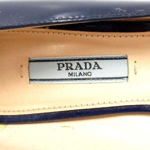PRADA パンプス ポインテッドトゥ エナメル 37 ネイビー
