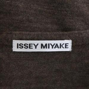 ISSEY MIYAKE ウールVネックニット 2 ブラウン