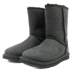 UGG australia W CLASSIC SHORT LEATHER ムートンブーツ ショートブーツ オイルドレザー 23cm 黒 ブラック 1005093