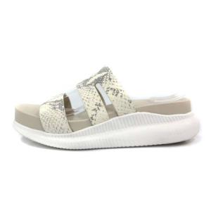 COLE HAAN 2.ゼログランド スロッテッド サンダル アイボリー