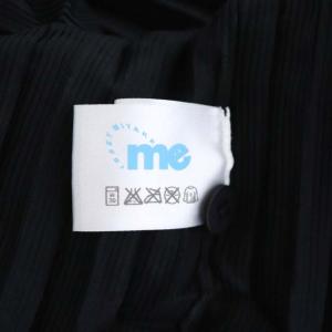 me ISSEY MIYAKE ノーカラープリーツシャツ ブラウス 半袖 黒 ブラック