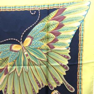 Salvatore Ferragamo バタフライプリントスカーフ マルチカラー