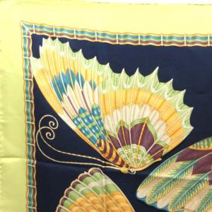 Salvatore Ferragamo バタフライプリントスカーフ マルチカラー