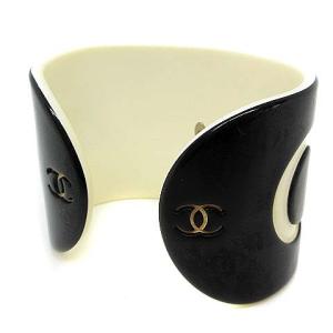 CHANEL バングル ブレスレット オープンバングルココマーク プラスティック 02P ブラック