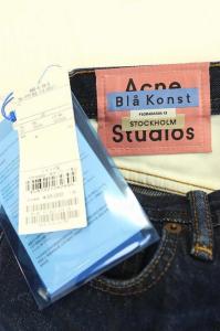 Acne Studios Bla Konst ボタンフライハイライズデニムパンツ テーパード USED加工 インディゴ