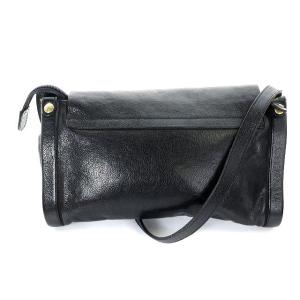IL BISONTE レザーショルダーバッグ 牛革 ブラック