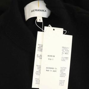 AKIRANAKA ウールボタンスリーブニットプルオーバー ハイネック ブラック
