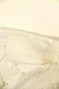 MYLAN 総カットワークワンピース 九分袖 フレア リボンベルト S ホワイト