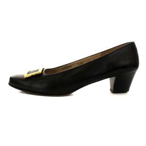 Salvatore Ferragamo パンプス アーモンドトゥ レザー 6.5 ブラック