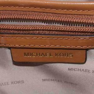 MICHAEL KORS MKシグネチャーリュックサック ホワイト