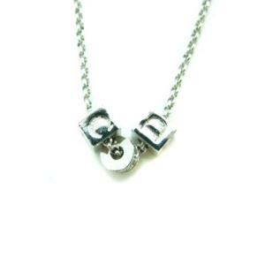 ネックレス ペンダント キューブ ロゴ ストーン シルバー色