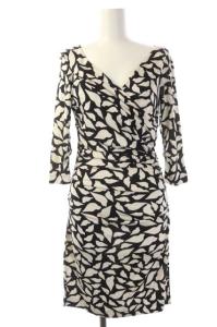 DVF 五分袖 総柄ワンピース シルク ミニ タイト 黒 白 ブラック ホワイト