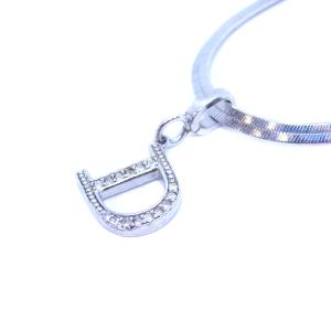 Christian Dior ネックレス アクセサリー Dロゴ シルバー色