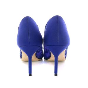 MANOLO BLAHNIK パンプス ピンヒール ポインテッドトゥ 39 紺