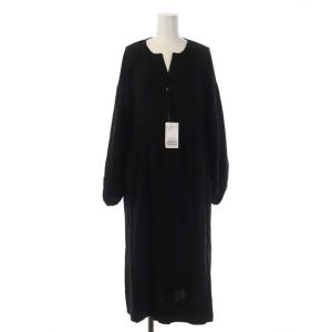 22SS スムースクロスギャザードレス ワンピース スキッパー 長袖 ミモレ丈 フレア 前開き 黒 ブラック