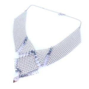 SWAROVSKI チョーカーネックレス ストーン シルバー色