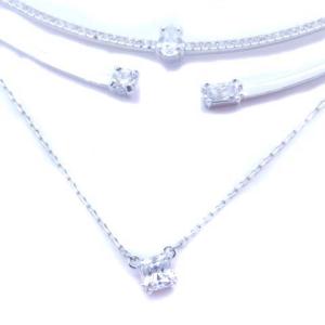 SWAROVSKI 3連チョーカー ネックレス ストーン シルバー