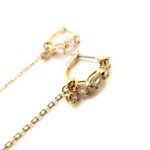 SWAROVSKI クリスタルフープ ロングチェーン ピアス イエローゴールド色