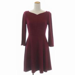 ひざ丈フレアワンピース Vネック 九分袖 ラメ 0 レッド