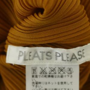 PLEATS PLEASE ISSEY MIYAKE ハイネックプリーツブラウス 七分袖 3 オレンジ