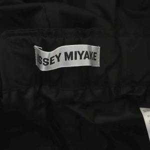 ISSEY MIYAKE UNPACK THE COMPACT 21SS バッグ付き ナイロンパンツ テーパード 2 ブラック