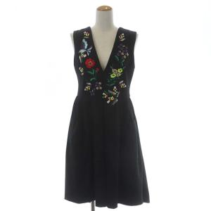 オリジナル刺繍デザインワンピース ジャンパースカート 膝丈 ノースリーブ Vネック タック 1 黒 ブラック マルチカラー