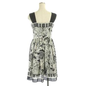 Lois CRAYON ギャザーワンピース 膝丈 フレア ノースリーブ 音符 楽器 総柄 M 黒 ブラック オフホワイト