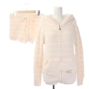 モコモコボーダー4点セット ルームウェア ショートパンツ 靴下 ヘアバンド ホワイト