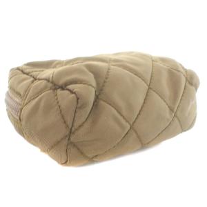 PRADA トライアングルプレート キルティング ポーチ ミニ ロゴ ブラウン