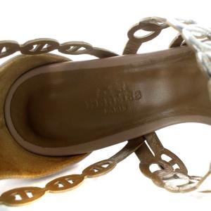 HERMES シェーヌダンクルストラップ サンダル スエード 36 グレージュ シルバー 181099Z