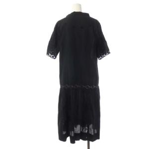 QUEENE AND BELLE フラワー刺繍ギャザーワンピース ひざ丈 半袖 ブラック