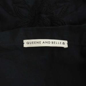 QUEENE AND BELLE フラワー刺繍ギャザーワンピース ひざ丈 半袖 ブラック