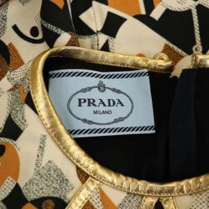 PRADA ワンピース 総柄 長袖 ひざ丈 38 ベージュ 黒 茶 ブラック ブラウン