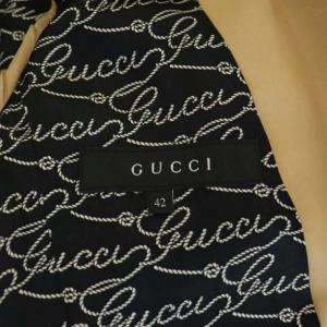 GUCCI スプリングコート ロング ベルト付き ロゴ金ボタン 42 ベージュ
