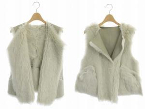 ムートンベスト リバーシブル グレージュ