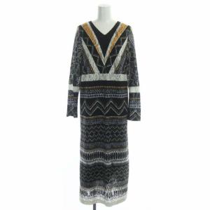 キカレースロングワンピース ロング 長袖 タイト 総柄 38 マルチカラー