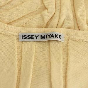 ISSEY MIYAKE 変形半袖カットソー ニットソー 半袖 Vネック 2 ベージュ
