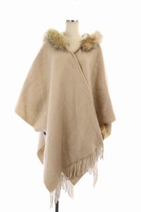 GRACE CONTINENTAL ケープ ポンチョ ジャケット リバーシブル チェック ウール チャイニーズラクーンファー F ベージュ オフホワイト