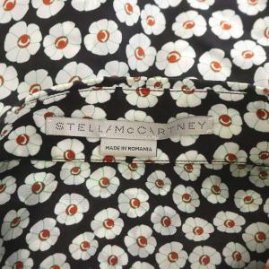 STELLA McCARTNEY 21SS ロゴフラワーシルクシャツ 半袖 比翼仕立て 34 黒 白 オレンジ ブラック ホワイト 604550