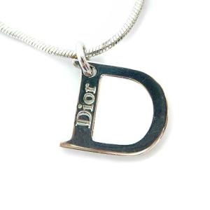 D ロゴ ネックレス ペンダント シルバー色