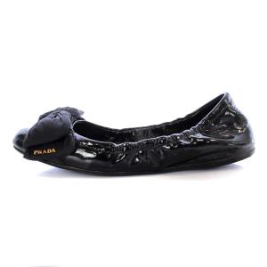 PRADA バレエシューズ パンプス フラット リボンモチーフ エナメル 38 24cm 黒 ブラック