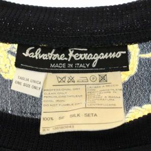 Salvatore Ferragamo トップス カットソー Uネック 長袖 シルク 総柄 プルオーバー ONE SIZE 黒 ブラック 黄 イエロー