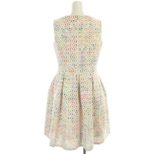 TOCCA ゴールドレーベル ノースリーブレースワンピース 膝丈 フレア Vネック タック 4 オフホワイト マルチカラー