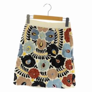 GRACE CONTINENTAL マルチ刺繍ミニスカート 台形 総柄 36 白 マルチカラー
