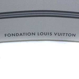 LOUIS VUITTON パリ ルイヴィトン美術館限定 FONDATION 傘 折りたたみ傘 ロゴ ストライプ ワンタッチボタン グレー