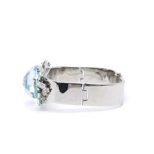 SWAROVSKI ストーン スクエア バングル ブレスレット シルバー色