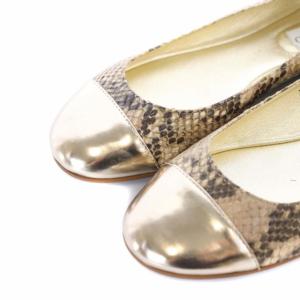 JIMMY CHOO フラットシューズ ラウンドトゥ レザー パイソン柄 切り替え IT37 24cm ベージュ