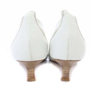 TOD'S パンプス ポインテッドトゥ ロゴスタッズ レザー 34 21.0cm 白 ホワイト